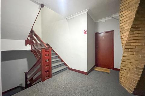 1 bedroom flat for sale, Lancaster Gardens, Southend-On-Sea SS1