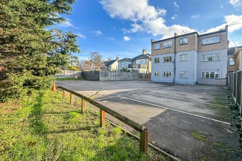 Lancaster Gardens, Southend-On-Sea SS1