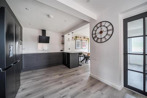 3 bedroom semi-detached house for sale, Tamar Close, Portchester