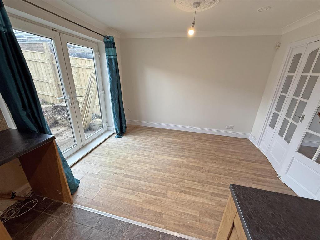 Dining room.jpg