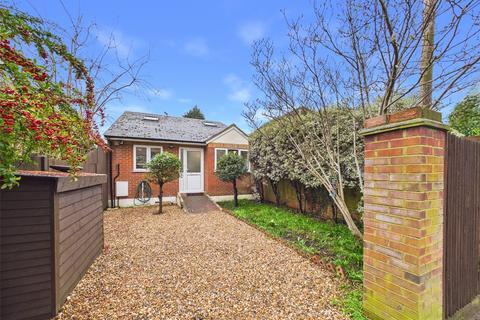 undefined, Tudor Avenue, Hampton