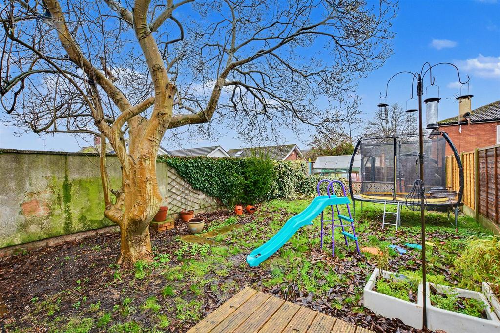 Garden 1.jpeg
