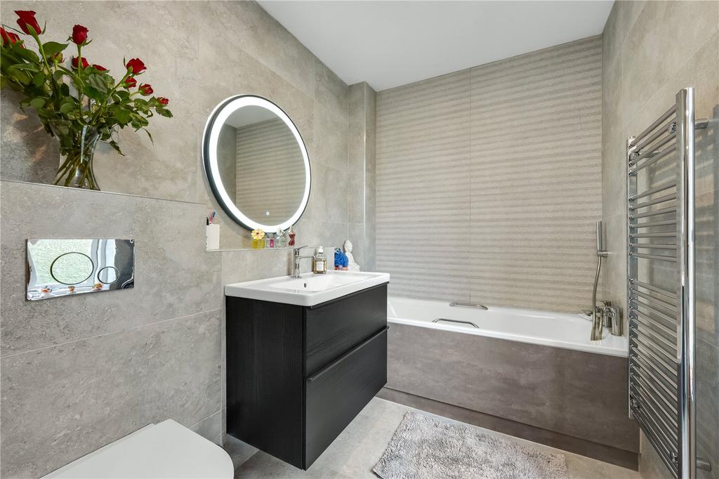 Bedroom 2 En Suite