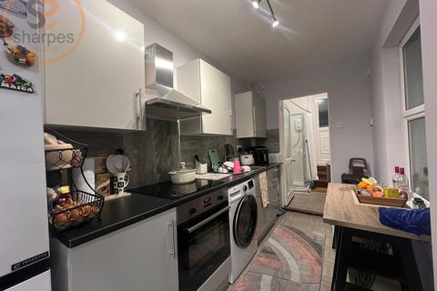 undefined, Garratt Lane, London