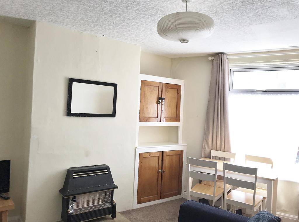 Living room 2