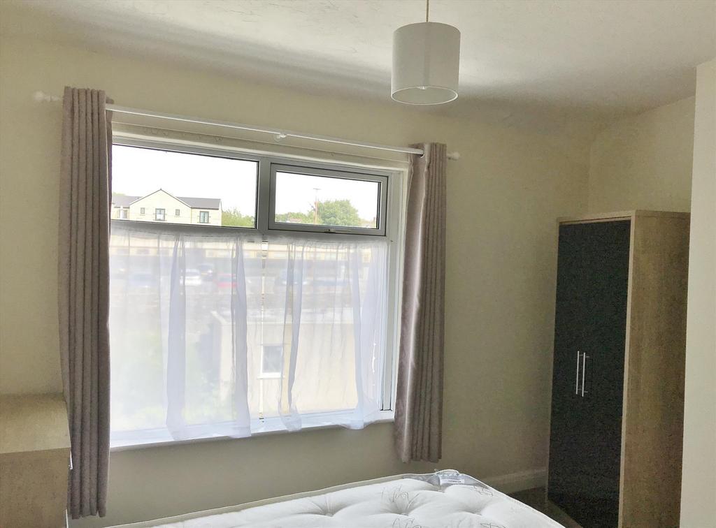 Bedrooom 1
