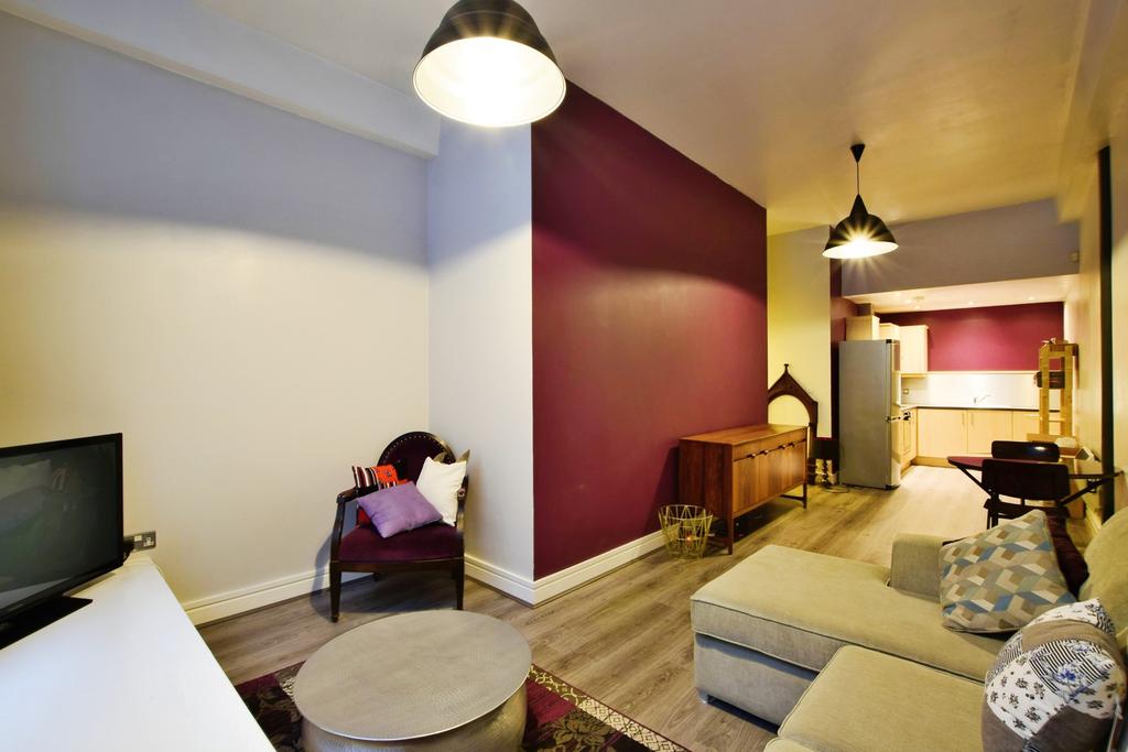 Lounge2