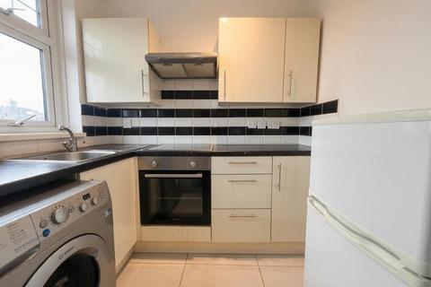 undefined, Spring Grove Road, Hounslow, TW3