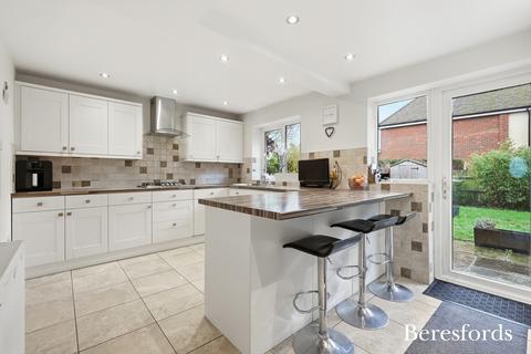 4 bedroom semi-detached house for sale, Garden Fields, Stebbing, CM6