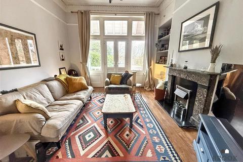 2 bedroom apartment for sale, 9 Upper Avenue, Eastbourne BN21