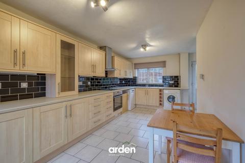 3 bedroom terraced house for sale, The Roundabout, Birmingham, B31