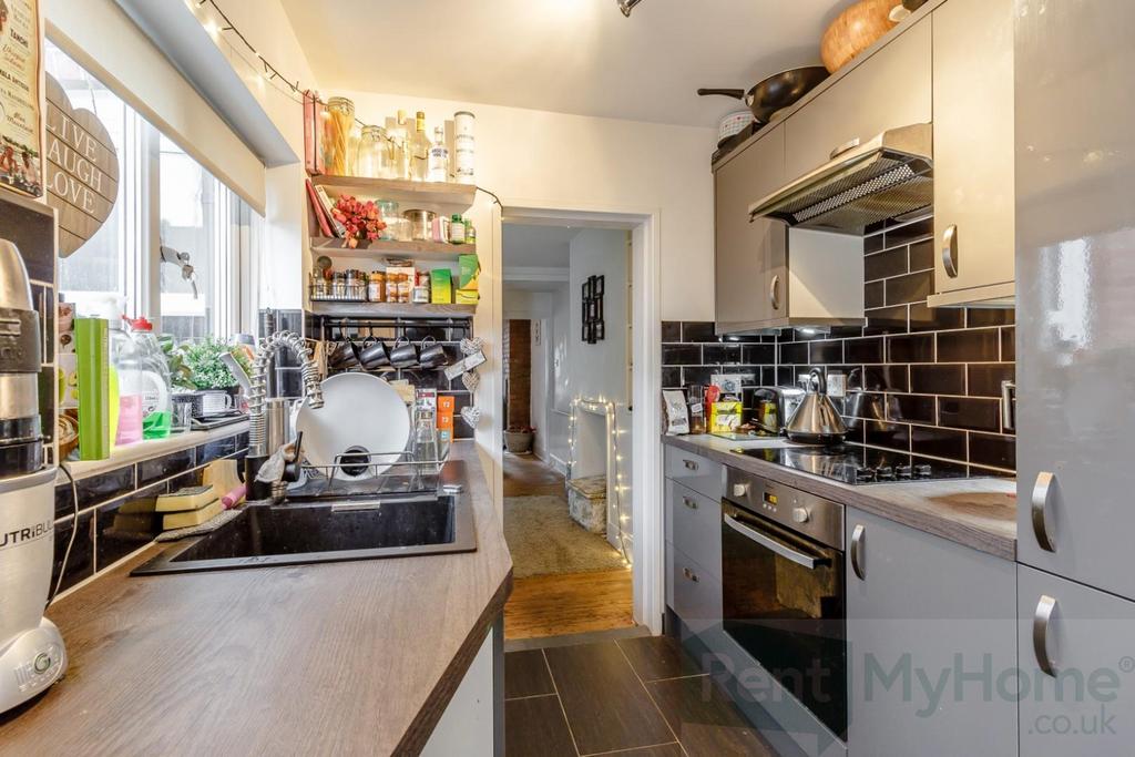 8363595-interior08.jpg
