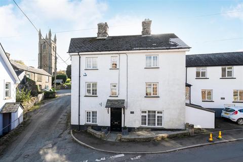 undefined, Fore Street, Lifton