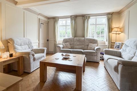 5 bedroom detached house for sale, Monks Risborough, Buckinghamshire
