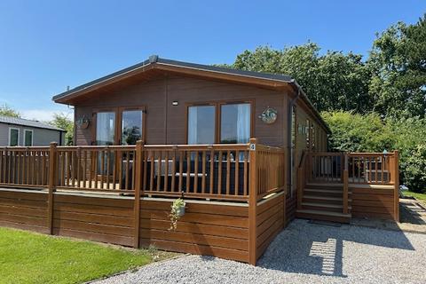 undefined, Crantock TR8