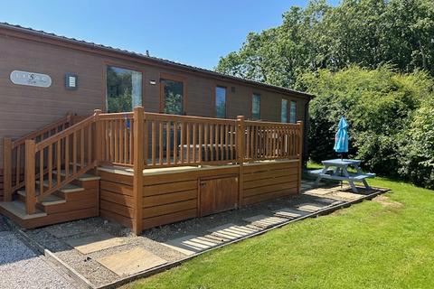 undefined, Crantock TR8