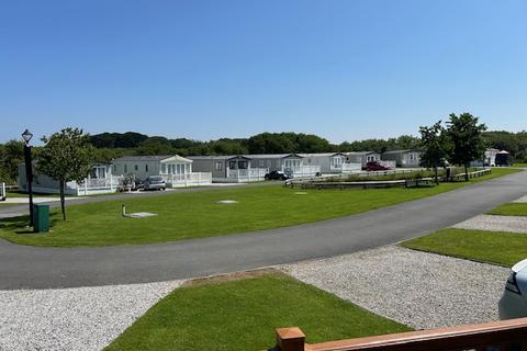 undefined, Crantock TR8