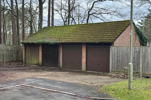 undefined, Woodpecker Close, Bordon, Hampshire, GU35