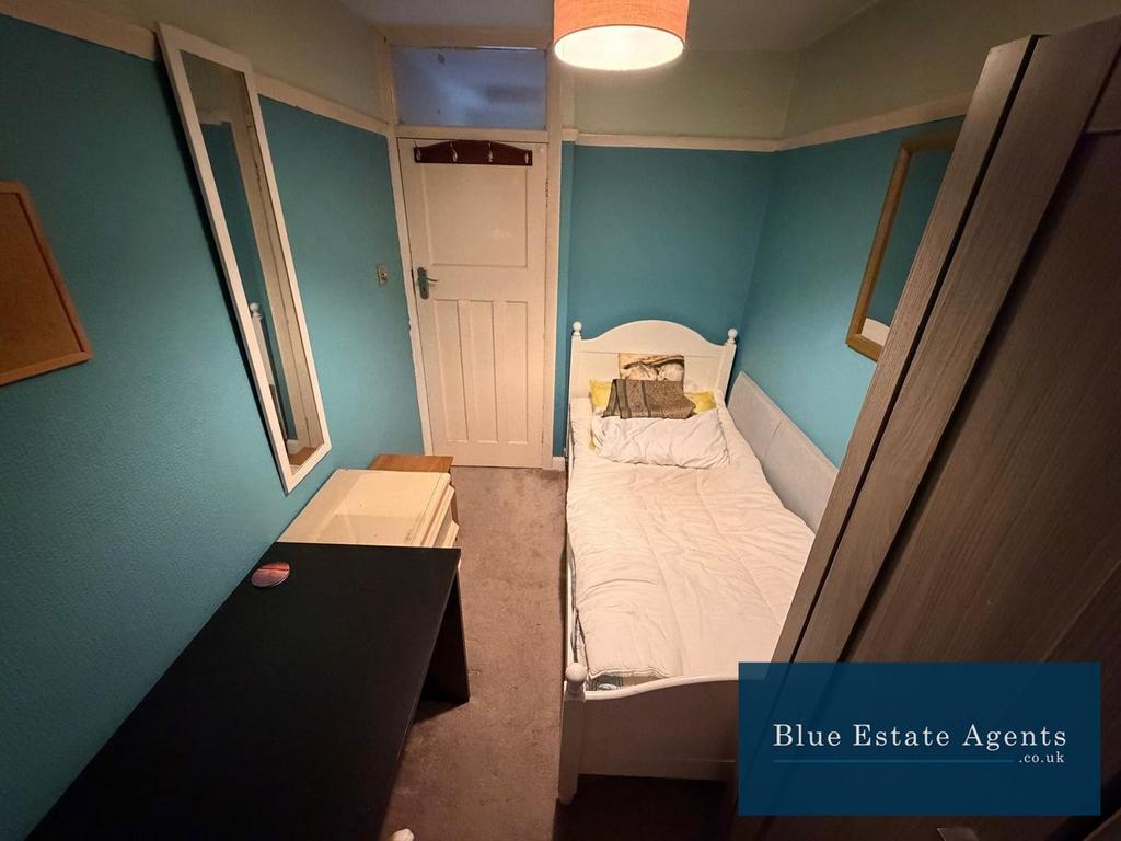 Single Bedroom