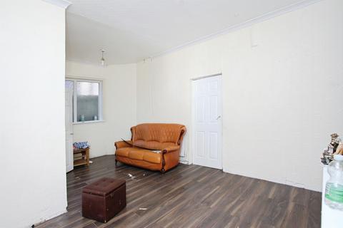 undefined, Rosslyn Road, Newport