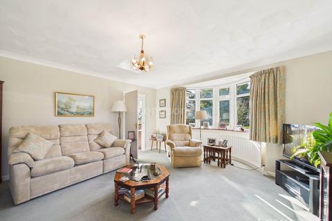 3 bedroom detached house for sale, Broadmoor Road, Carbrooke