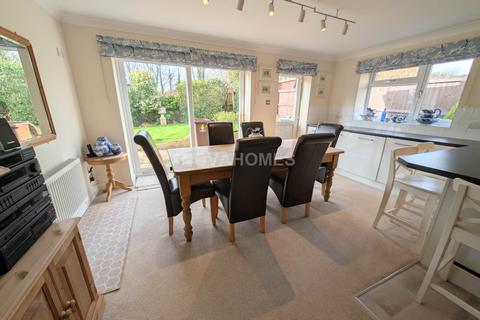 undefined, Elmwood Close, Plymouth PL6