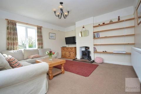 3 bedroom detached house to rent, Grove Road, Norwich NR9