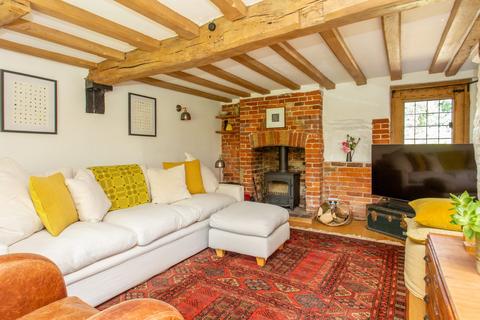 3 bedroom semi-detached house for sale, Ashford Road, Badlesmere Lees, Faversham, Kent, ME13