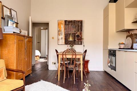 1 bedroom flat for sale, Selsdon Road, London