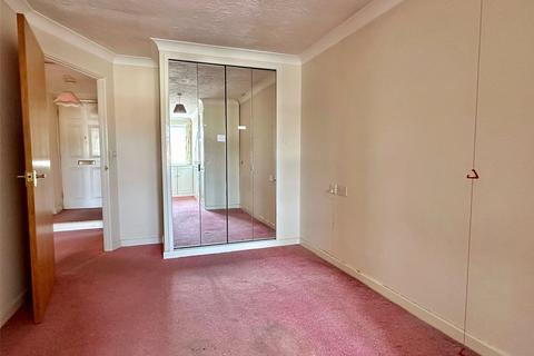 1 bedroom apartment for sale, Sea Road, Milford on Sea, Lymington, Hampshire, SO41