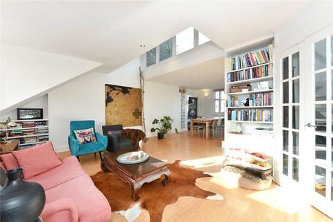 3 bedroom duplex for sale, Ainger Road, Primrose Hill, London, NW3