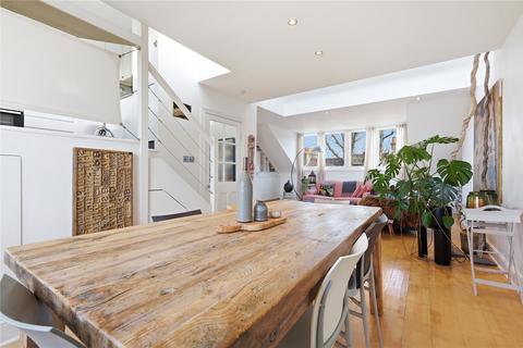 3 bedroom duplex for sale, Ainger Road, Primrose Hill, London, NW3