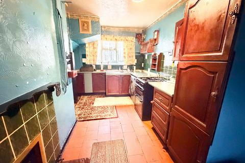 3 bedroom end of terrace house for sale, Willow Drive, Oldbury B69