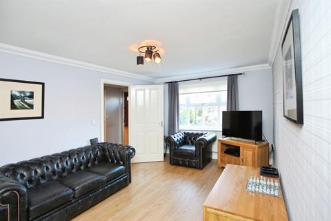 4 bedroom semi-detached house for sale, Cwm Braenar, Pontllanfraith, Blackwood