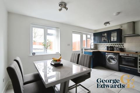3 bedroom semi-detached house for sale, Rouen Way Ashby-De-La-Zouch LE65 2QX