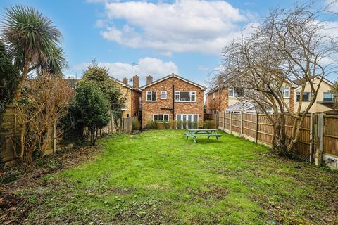 4 bedroom detached house for sale, Leslie Road, Rayleigh, SS6