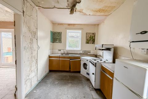 3 bedroom semi-detached house for sale, 49 Queens Crescent, Wallsend, Tyne and Wear NE28 8DW