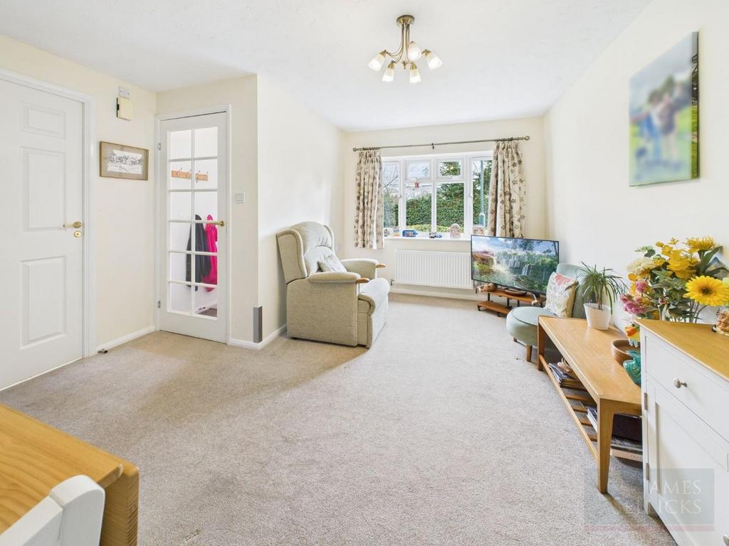 Through Lounge/Dining Room