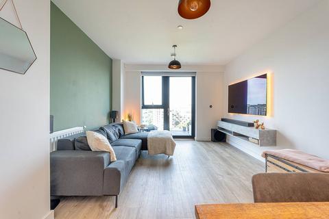 1 bedroom flat for sale, Lakeside Drive, Park Royal, London, NW10