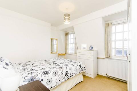 1 bedroom flat for sale, Western Avenue, Ealing, London, W5