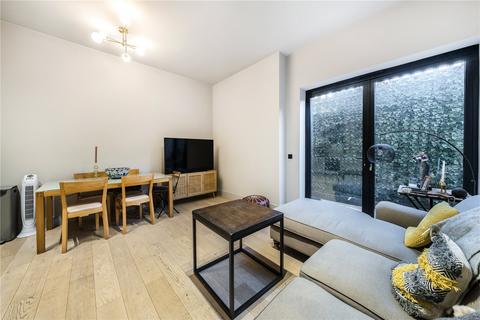 3 bedroom maisonette for sale, Vale Road, London, E7