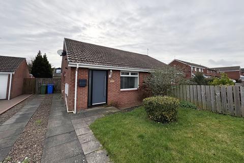2 bedroom semi-detached bungalow for sale, Dunkeld Close, South Beach, Blyth, NE24 3SP