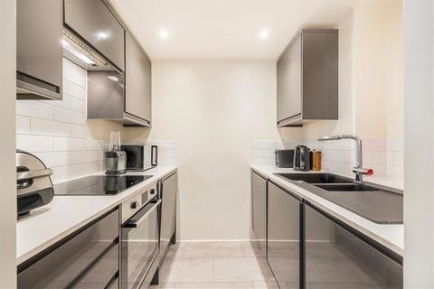 1 bedroom flat for sale, Callow Street, London SW3