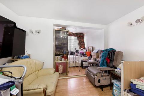 3 bedroom townhouse for sale, Brecon Close, Mitcham, CR4