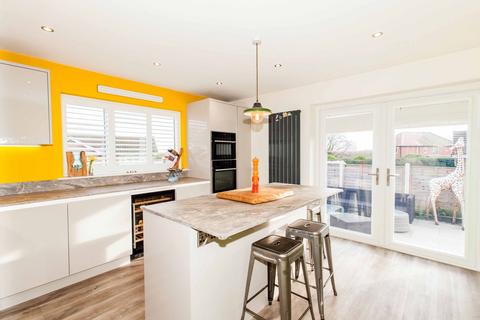 3 bedroom detached bungalow for sale, Cavendish Drive, Clowne, S43