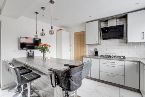5 bedroom detached house for sale, Grangewood Road, Nottingham NG8