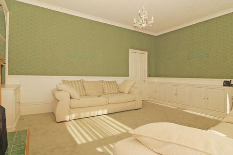 undefined, Catford Hill, London SE6