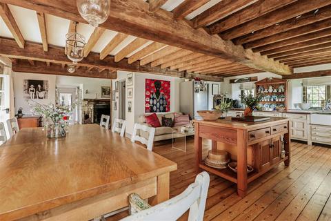 undefined, Frampton Mansell, Stroud
