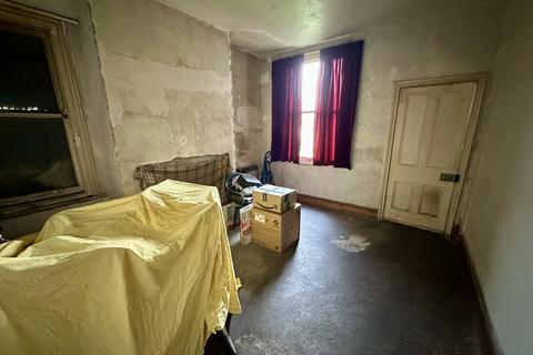 3 bedroom semi-detached house for sale, 83 Minshull New Road, Crewe, Cheshire CW1 3PG