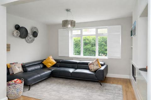 4 bedroom end of terrace house to rent, Buckhold Road, London, SW18 4